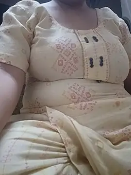 Snapshot of Jeya_thakur chatting on July 13, 2026, 10:14 am Jeya thakur online show from July 13, 2026, 10:14 am