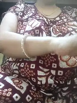 Snapshot of Jeya_thakur chatting on October 28, 2025, 8:13 am Jeya thakur online show from October 28, 2025, 8:13 am