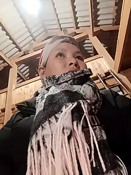 Snapshot of callistra chatting on December 14, 2025, 12:33 pm callistra online show from December 14, 2025, 12:33 pm