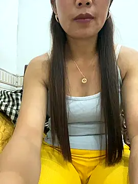 Snapshot of Milky-milk chatting on October 31, 2025, 1:52 pm Milky-milk online show from October 31, 2025, 1:52 pm