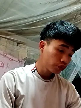 Nhyy xx online show from April 17, 2026, 6:16 am