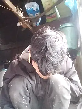 Nhyy xx online show from December 18, 2025, 9:58 am