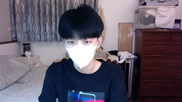 Snapshot of kai101010 chatting on December 16, 2025, 1:48 pm kai101010 online show from December 16, 2025, 1:48 pm