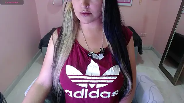 Snapshot of Bunny_poison chatting on October 27, 2025, 2:18 pm Bunny poison online show from October 27, 2025, 2:18 pm