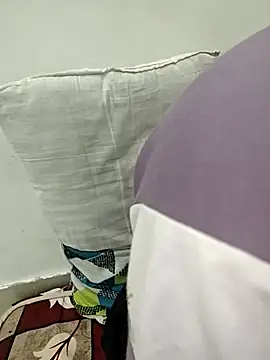 sassyishhu76 online show from March 20, 2026, 8:43 pm