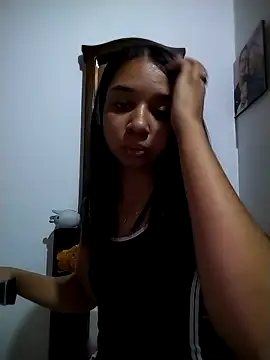 Suzanelee1 online show from November 15, 2025, 12:03 am