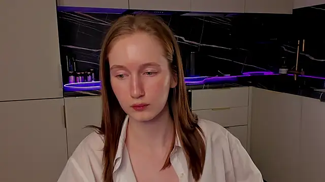 Snapshot of CrystalSoul_ chatting on November 27, 2025, 5:52 am CrystalSoul online show from November 27, 2025, 5:52 am