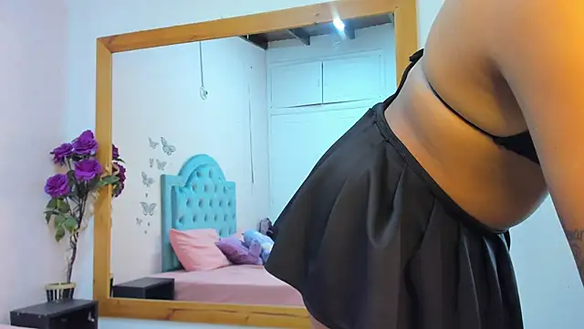 Snapshot of tattaonix chatting on October 14, 2025, 3:18 am tattaonix online show from October 14, 2025, 3:18 am