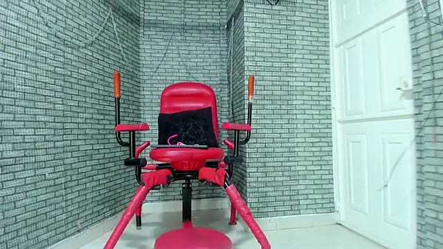 BDSM MEDUZA online show from May 27, 2026, 11:06 am