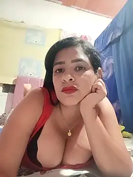 Hugueboobs chantall  online show from September 25, 2025, 8:15 pm