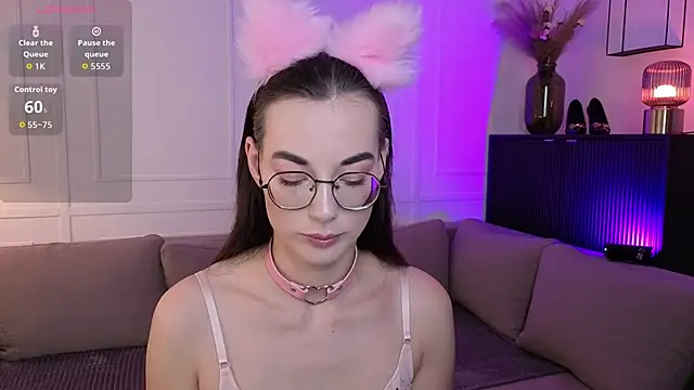 Snapshot of EmmaJakson chatting on September 24, 2025, 3:40 pm EmmaJakson online show from September 24, 2025, 3:40 pm