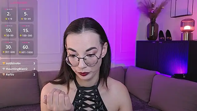 Snapshot of EmmaJakson chatting on October 2, 2025, 2:42 pm EmmaJakson online show from October 2, 2025, 2:42 pm