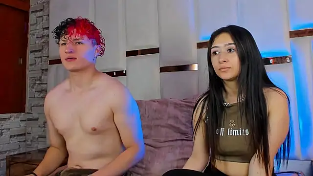 Snapshot of ANLLELOAndANGELA chatting on November 4, 2025, 7:28 pm ANLLELOAndANGELA online show from November 4, 2025, 7:28 pm