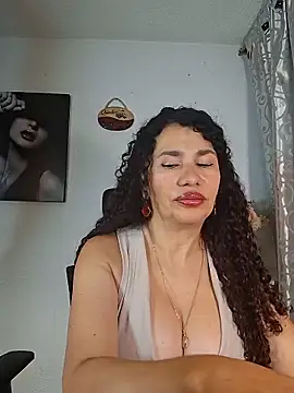 Snapshot of Lina_444 chatting on December 20, 2025, 1:52 am Lina 444 online show from December 20, 2025, 1:52 am