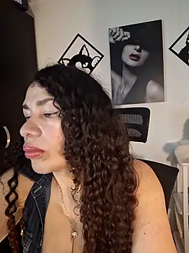 Snapshot of Lina_444 chatting on May 9, 2026, 1:42 am Lina 444 online show from May 9, 2026, 1:42 am
