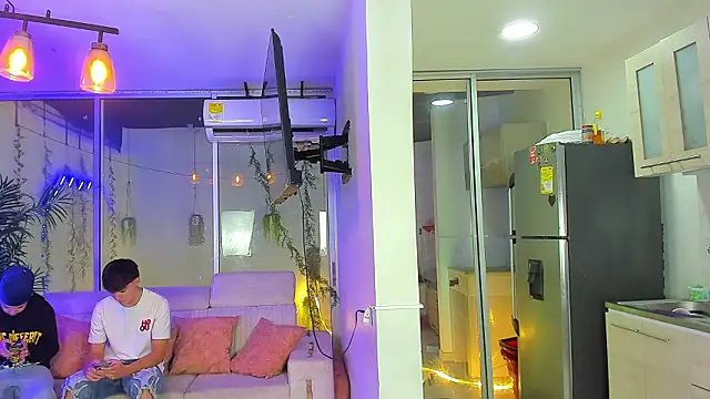 Houseofwarrios online show from March 24, 2026, 5:51 am