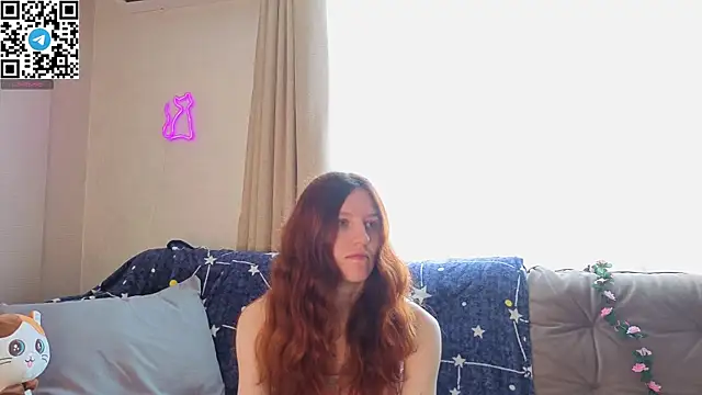 Snapshot of Little_rosy chatting on July 11, 2026, 4:24 am Little rosy online show from July 11, 2026, 4:24 am