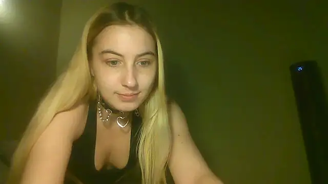 xincognito666x online show from October 27, 2025, 3:35 pm
