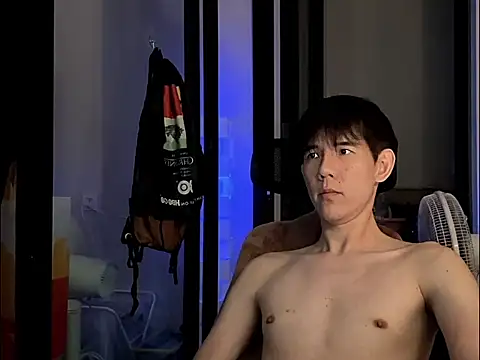 Snapshot of JayJayz_zz chatting on December 22, 2025, 2:44 am JayJayz zz online show from December 22, 2025, 2:44 am