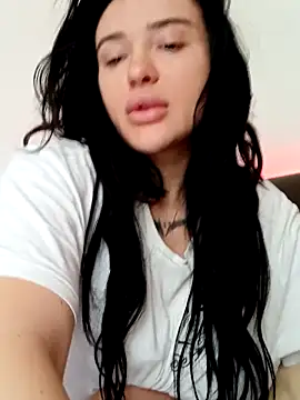 Snapshot of mariabloom9 chatting on October 8, 2025, 8:38 am mariabloom9 online show from October 8, 2025, 8:38 am