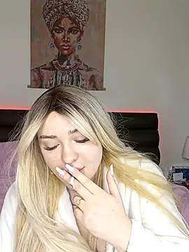 Snapshot of mariabloom9 chatting on December 17, 2025, 9:25 am mariabloom9 online show from December 17, 2025, 9:25 am