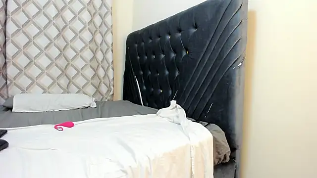 Snapshot of Pretty_Ebony_Doll chatting on May 2, 2026, 3:12 am Pretty Ebony Doll online show from May 2, 2026, 3:12 am