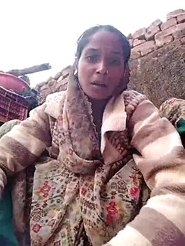 Snapshot of Hot_reshmaji chatting on November 15, 2025, 11:47 am Hot reshmaji online show from November 15, 2025, 11:47 am