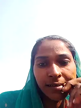 Snapshot of Hot_reshmaji chatting on November 12, 2025, 5:33 am Hot reshmaji online show from November 12, 2025, 5:33 am