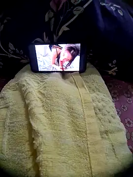 crish09 online show from March 29, 2026, 5:42 am