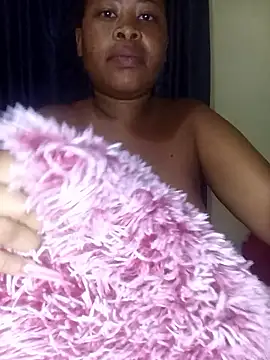 Snapshot of BubblyBeautiful chatting on January 13, 2026, 10:13 pm BubblyBeautiful online show from January 13, 2026, 10:13 pm