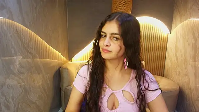 Snapshot of dany_r_ chatting on October 23, 2025, 12:48 pm dany r online show from October 23, 2025, 12:48 pm