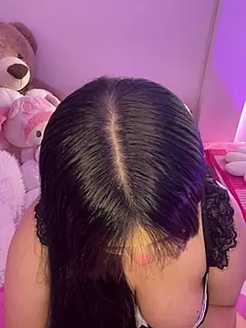 Mericute  online show from February 24, 2026, 2:12 am