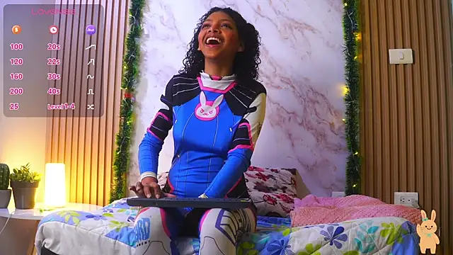 Snapshot of natalia_blue chatting on December 14, 2025, 2:40 am natalia blue online show from December 14, 2025, 2:40 am