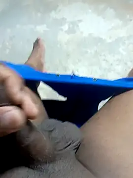 Snapshot of preto3561 chatting on November 22, 2025, 3:33 pm preto3561 online show from November 22, 2025, 3:33 pm