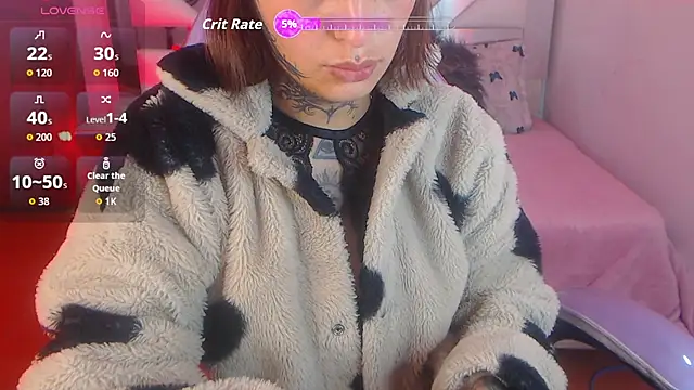 Snapshot of Gyal_8_ chatting on October 29, 2025, 3:05 am Gyal 8 online show from October 29, 2025, 3:05 am