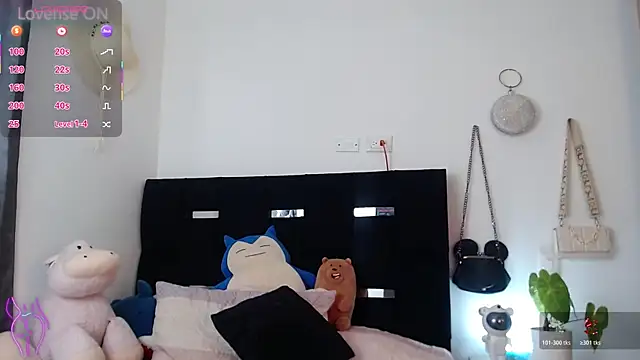 Camila Torresss online show from November 5, 2025, 7:17 pm