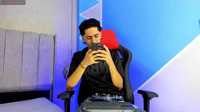 Snapshot of Daniel_Brawn chatting on September 23, 2025, 5:53 pm Daniel Brawn online show from September 23, 2025, 5:53 pm