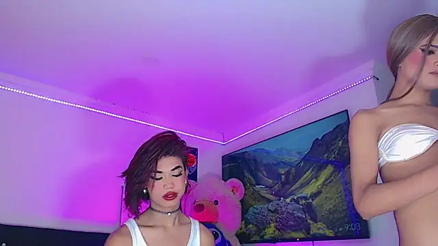 Snapshot of DaliaBacil25 chatting on May 23, 2026, 2:05 pm DaliaBacil25 online show from May 23, 2026, 2:05 pm