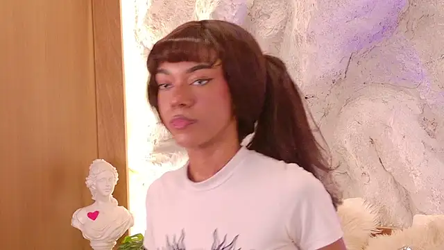 Stellaciel  online show from March 4, 2026, 10:06 pm