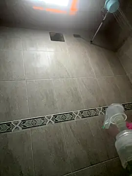 Snapshot of Aphrill chatting on November 26, 2025, 8:31 pm Aphrill online show from November 26, 2025, 8:31 pm