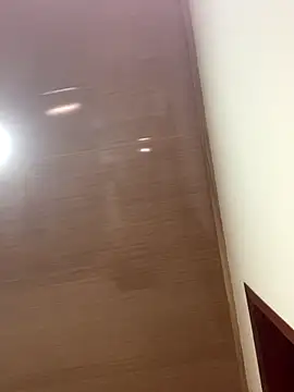 Snapshot of Aphrill chatting on September 20, 2025, 10:15 pm Aphrill online show from September 20, 2025, 10:15 pm