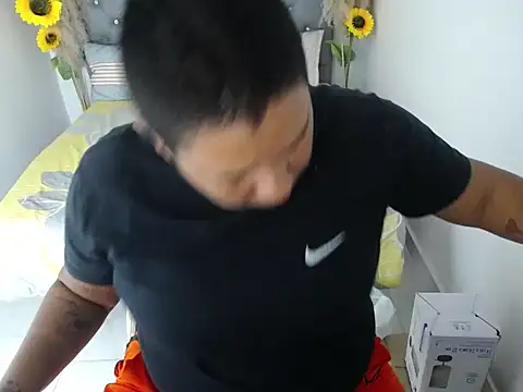 hotlesby valery online show from March 9, 2026, 11:58 am