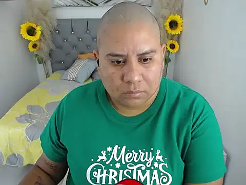 hotlesby valery online show from March 28, 2026, 7:48 pm