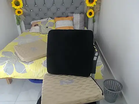 Snapshot of hotlesby_valery chatting on November 19, 2025, 8:09 pm hotlesby valery online show from November 19, 2025, 8:09 pm