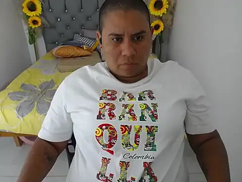 hotlesby valery online show from February 10, 2026, 11:53 am