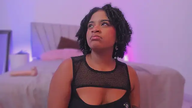 camilafoox7 online show from April 11, 2026, 7:45 am