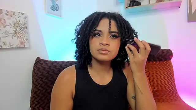 Snapshot of camilafoox7 chatting on December 4, 2025, 3:16 am camilafoox7 online show from December 4, 2025, 3:16 am