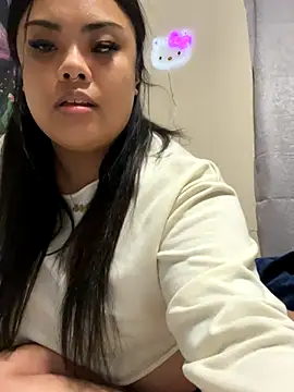 Snapshot of kiaradanielaxx chatting on November 25, 2025, 7:08 am kiaradanielaxx online show from November 25, 2025, 7:08 am