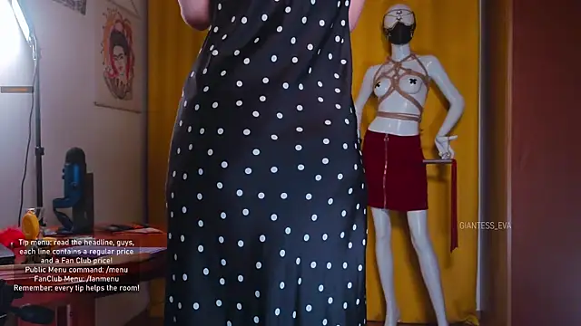 Giantess Eva online show from October 27, 2025, 3:24 pm