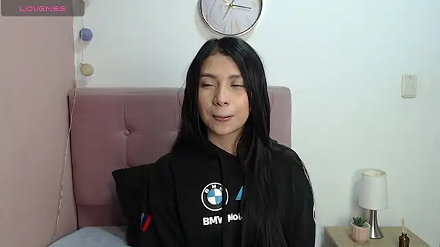 Snapshot of gabriela_paris chatting on November 20, 2025, 6:14 am gabriela paris online show from November 20, 2025, 6:14 am